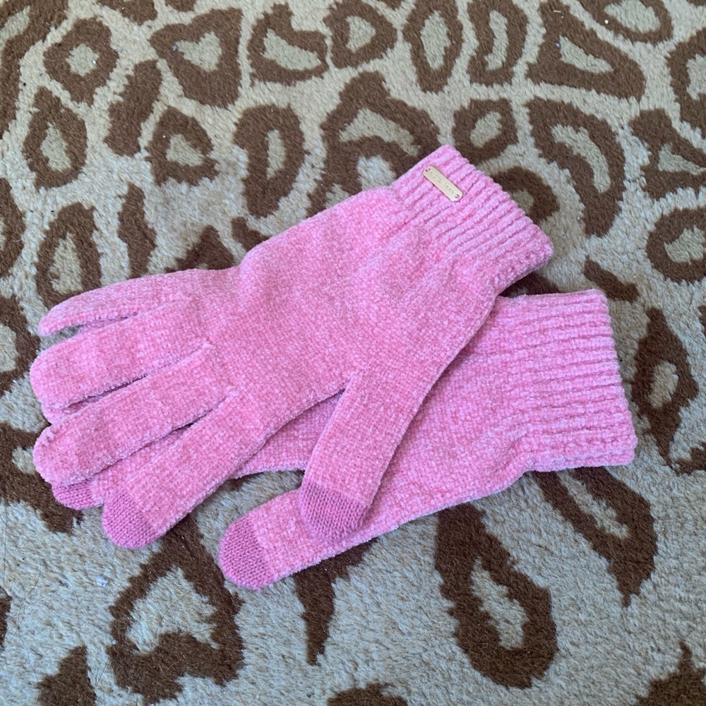 Anne Klein Pink Knit Gloves NWOT!